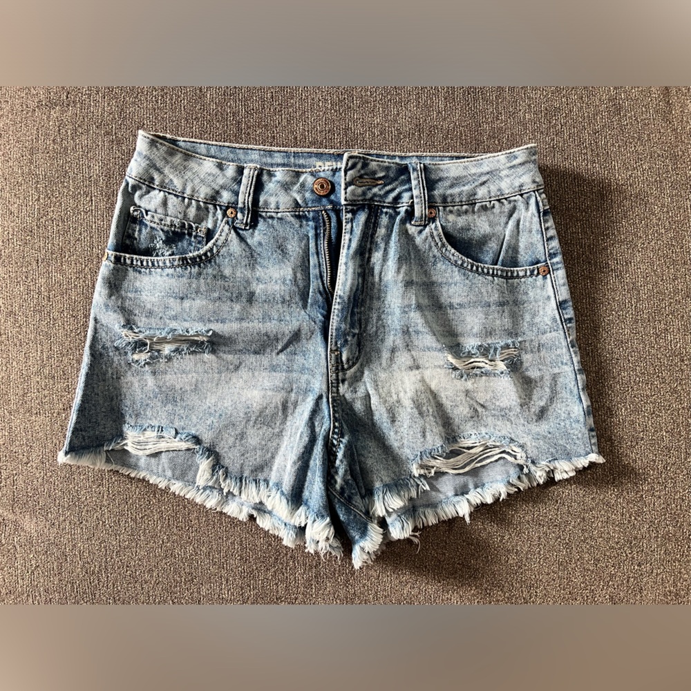 Ripped shorts